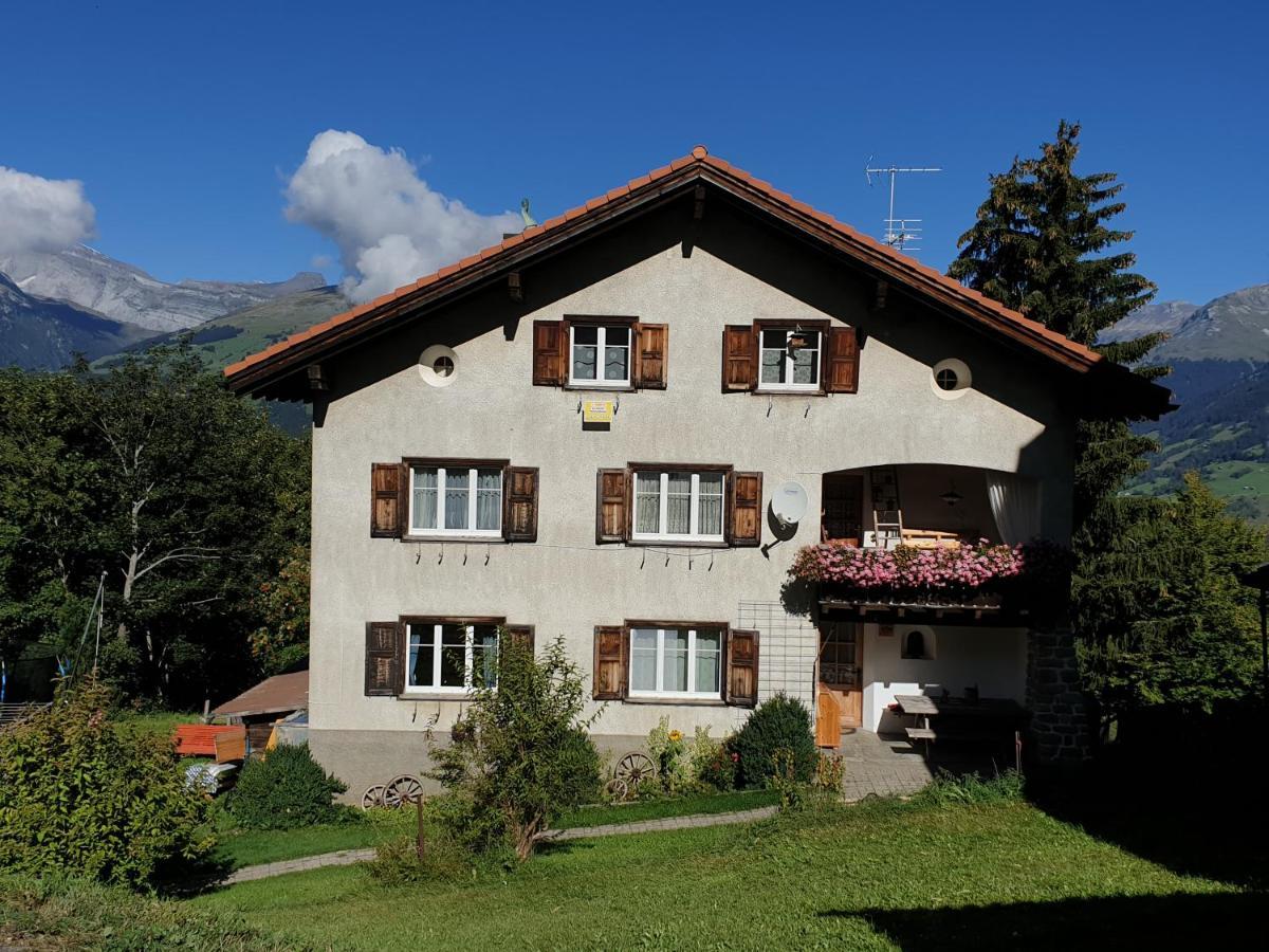 Ferienwohnung Antonia Surcuolm Exterior foto